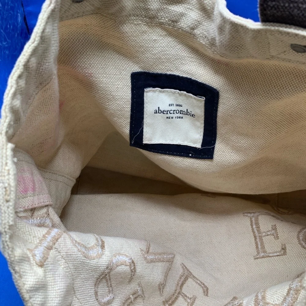 Abercrombie & Fitch bag (PB2)